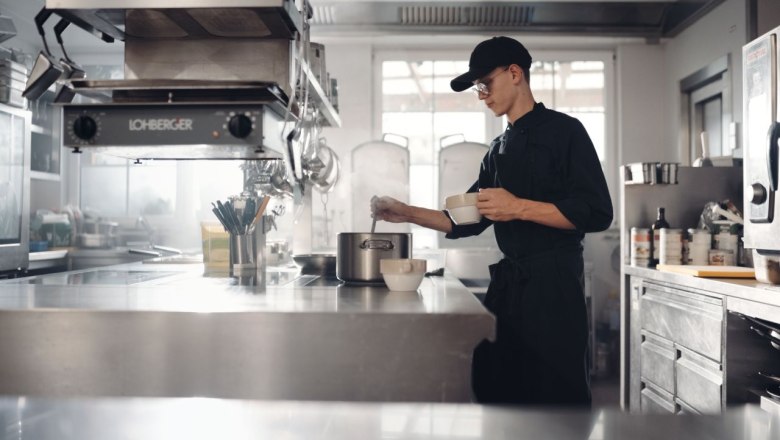 Restaurant - Hotel Wallner "Zum grünen Baum", © Moststraße, dochbodnliacht Restaurant - Hotel Wallner "Zum grünen Baum", © Moststraße, dochbodnliacht