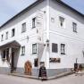Schiffsmeisterhaus Ardagger, ein historisches Gebäude mit Restaurant und Hotel.