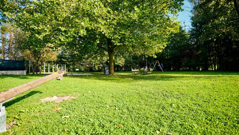 Spielplatz am Kunstrasenplatz, © Jetzinger Frank Photography