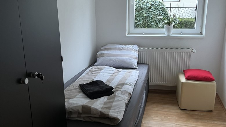 MS34 Oed, &copy; MS34 Oed