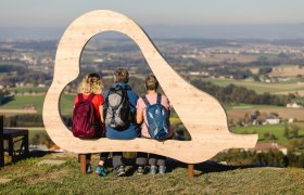 Raststationen und Panoramablicke warten entlang des Weges, &copy; schwarz-koenig.at