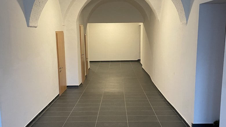 MS34 Oed, &copy; MS34 Oed