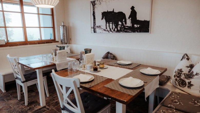 fruehstuecksraum-am-landhaus-aigner, &copy; Moststra&szlig;e, Daniel Schalhas