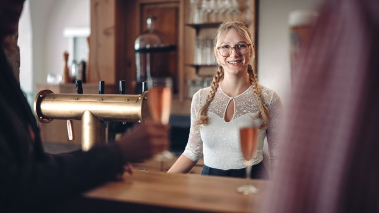 Schiffmeisterhaus Gasthof-Restaurant, © Moststraße, dochbodnliacht